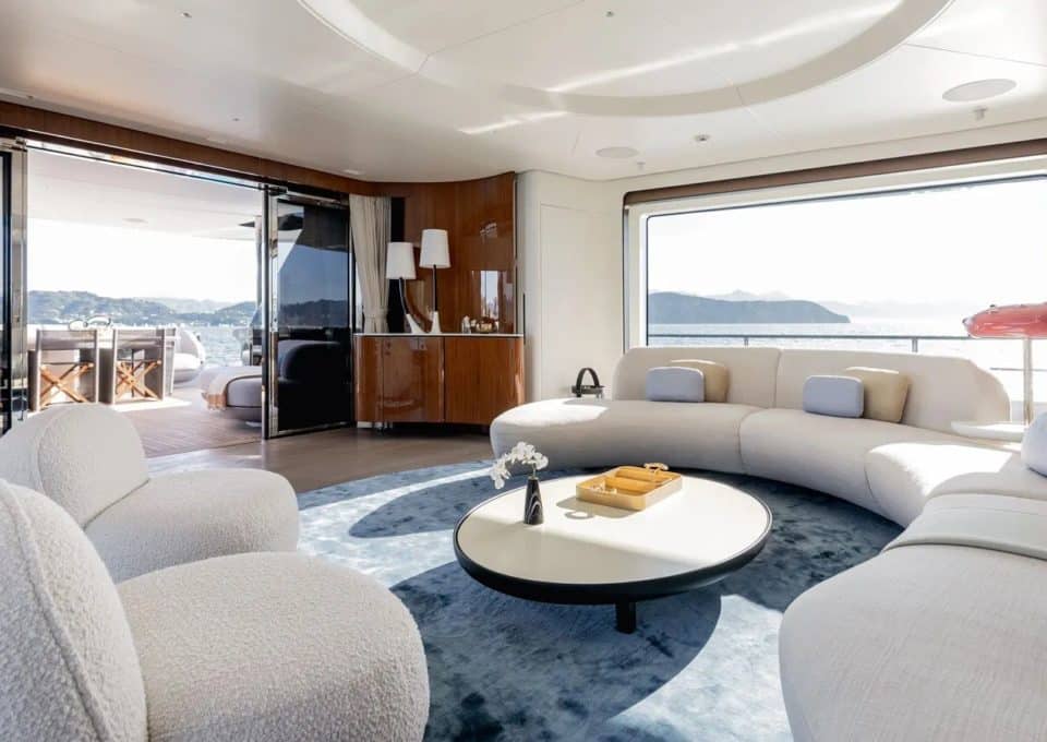 yacht-charter-M-Y-OCEAN-ONE