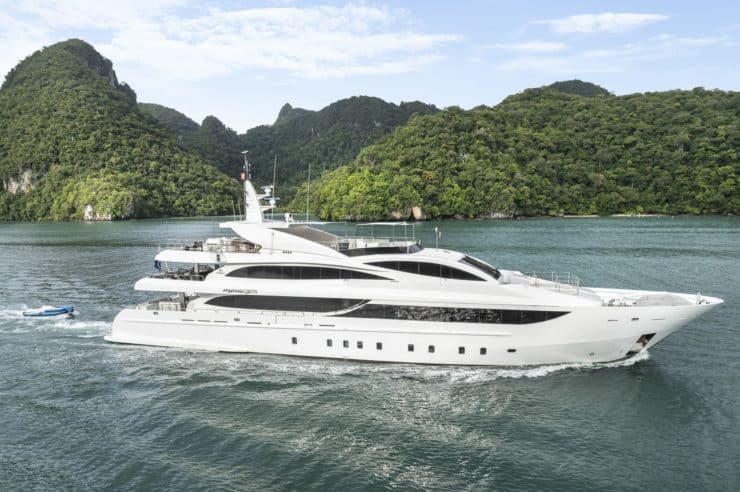 yacht-charter-M-Y-PANAKEIA