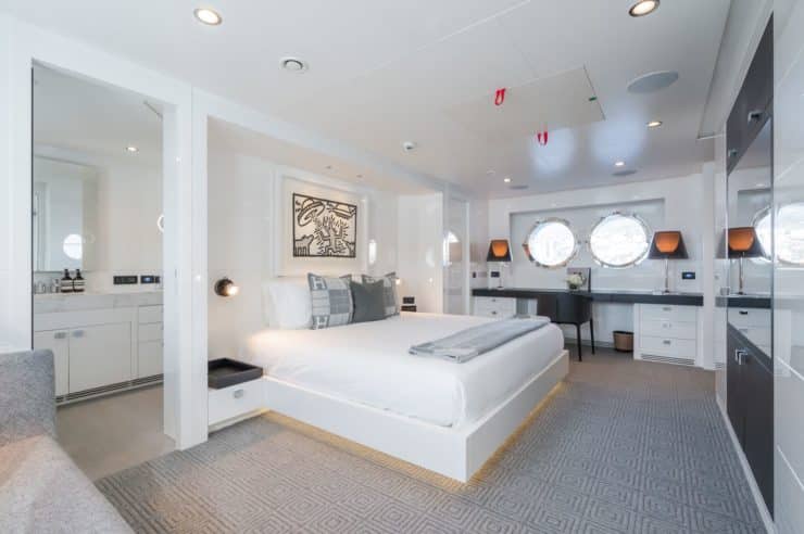 yacht-charter-M-Y-S7