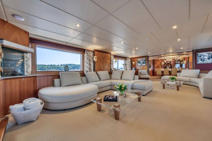 yacht-charter-M-Y-SHEERGOLD