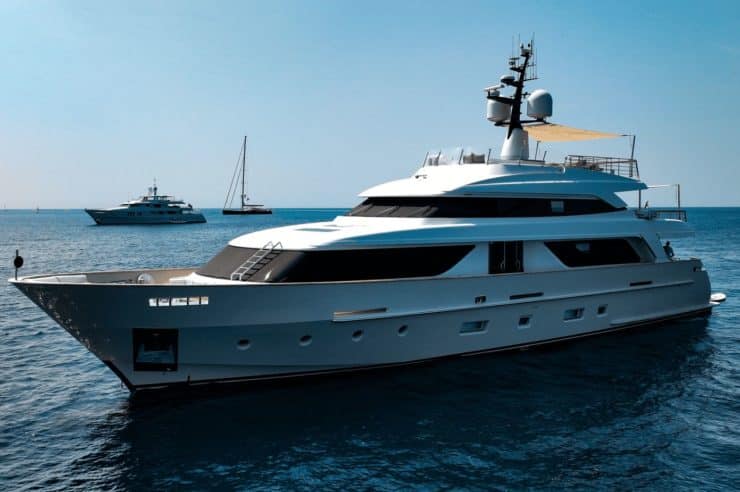 yacht-charter-M-Y-TINY-WAVE