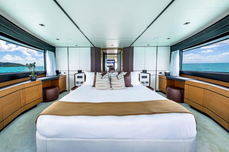 yacht-charter-m-y-bad-mutha