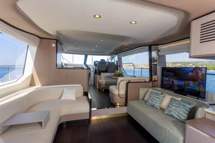 yacht-charter-m-y-genesis