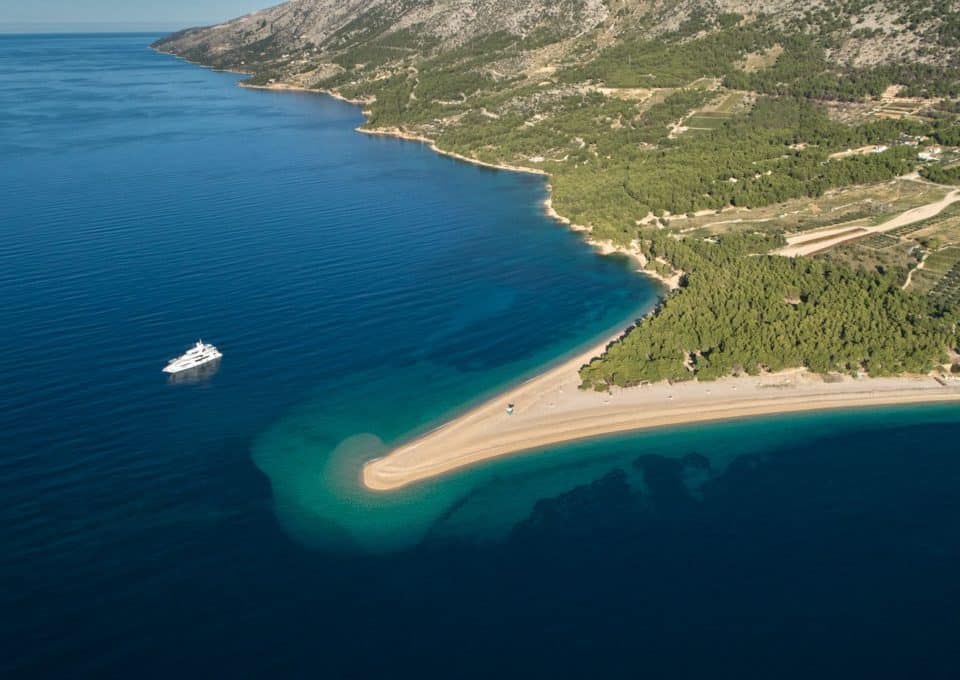 yacht-charter-m-y-happy-me