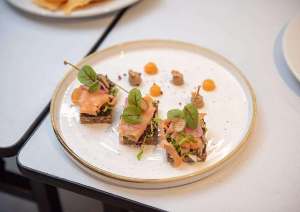 yacht-charter-m-y-nera-excellence