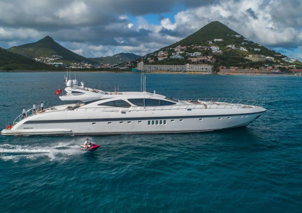 Yacht-charter-M-Y-JOMAR