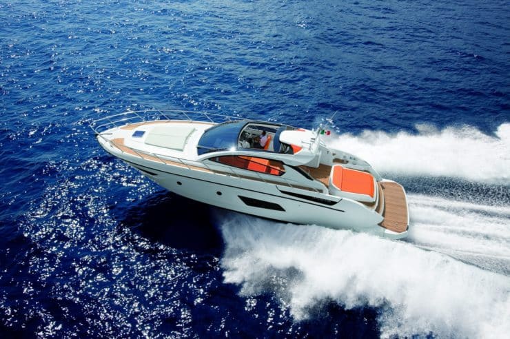 day-charter-yacht-rental-my-azimut-atlantis-48