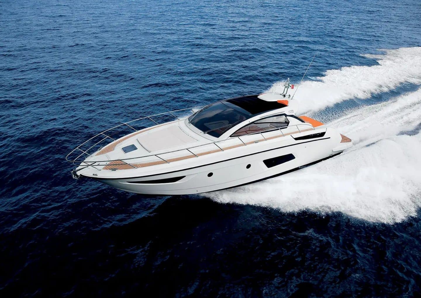 M/Y AZIMUT ATLANTIS 48 | Charter with Arthaud Yachting day-charter-yacht-rental-my-azimut-atlantis-48