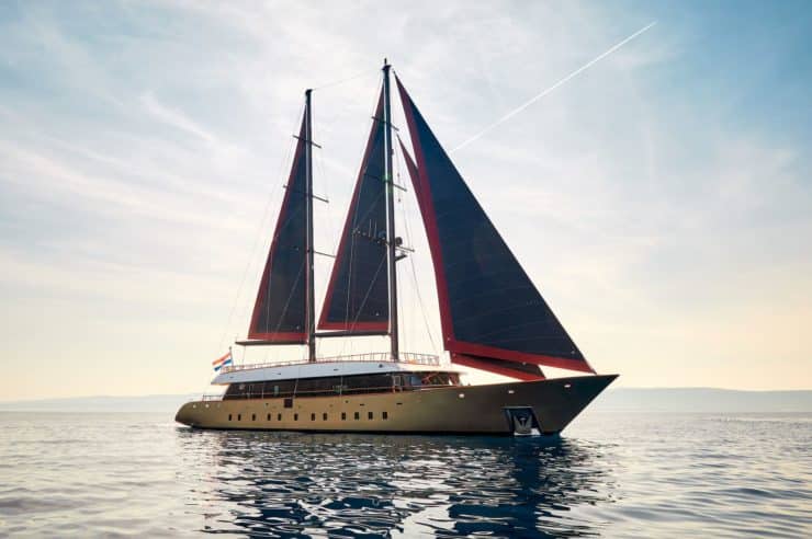 yacht-charter-m-y-anetta