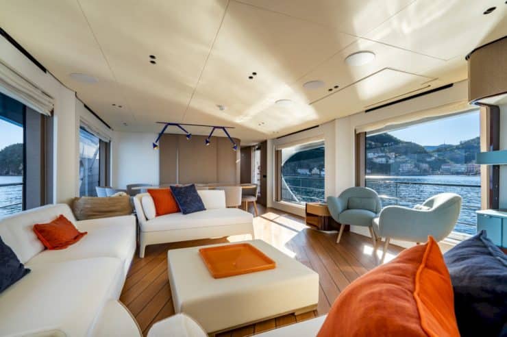 yacht-charter-m-y-gateway