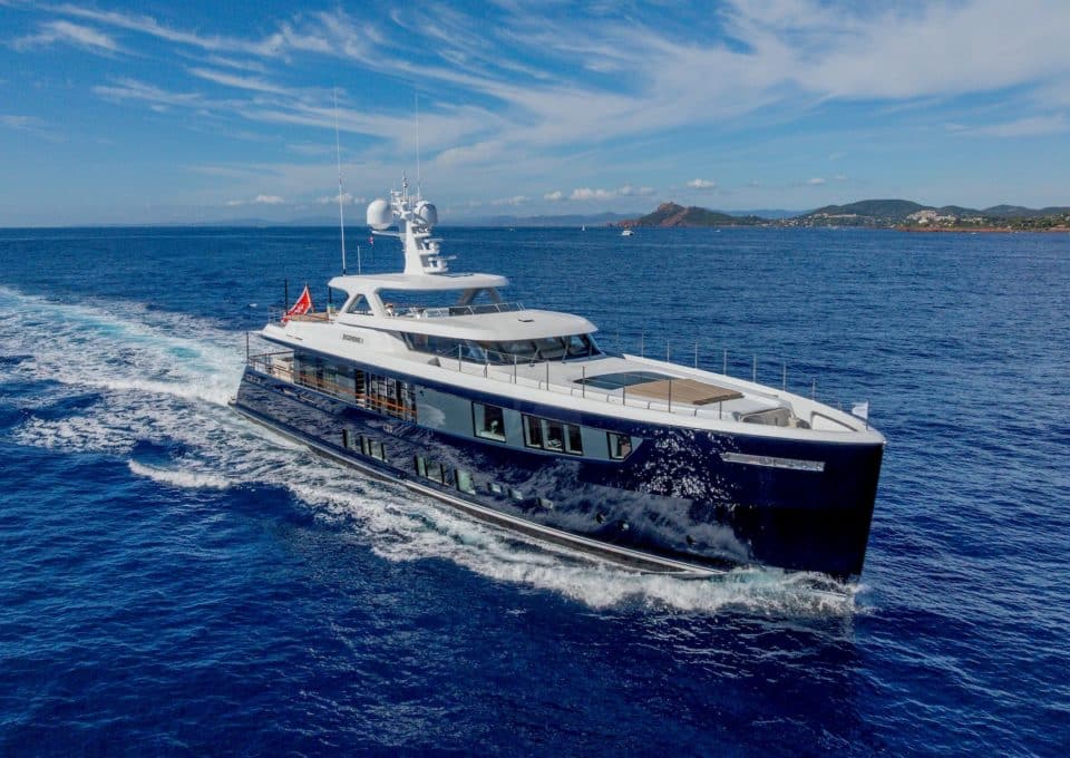 yacht-charter-m-y-josephine-1