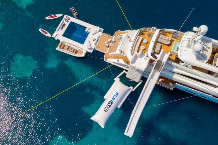 yacht-charter-m-y-mirage- IV