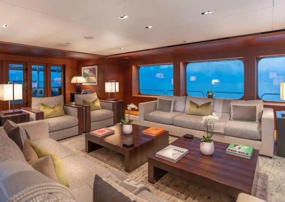 yacht-charter-m-y-odessa