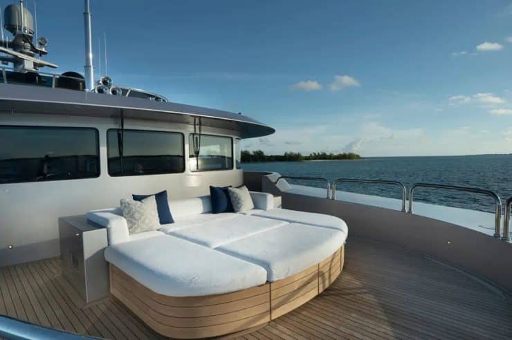 yacht-charter-m-y-odessa