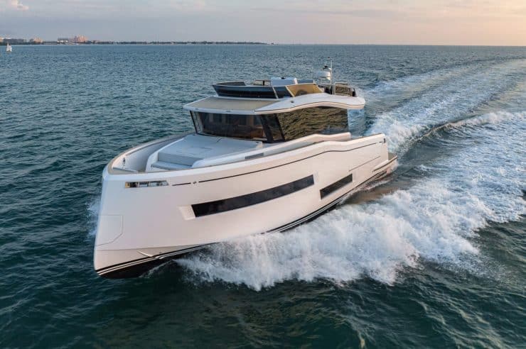 day-charter-yacht-rental-m-y- pardo-endurance-60