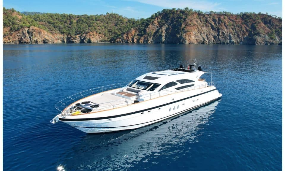 charter-M-Y-GOLDFINGER