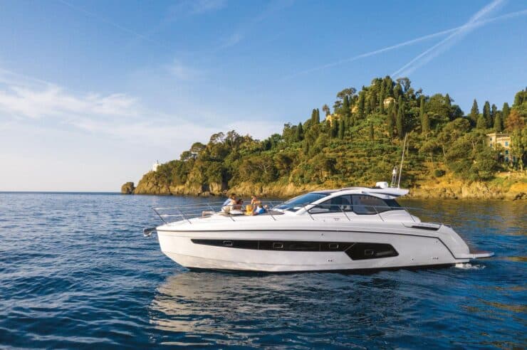 day-charter-yacht-rental-m-y-azimut-atlantis-45