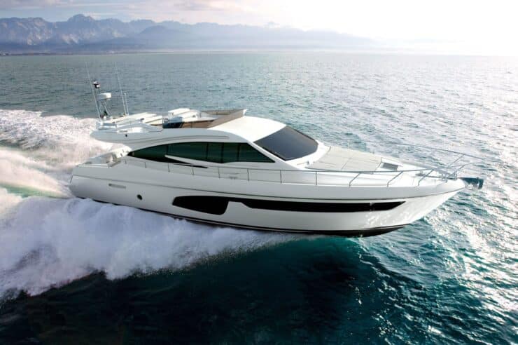 day-charter-yacht-rental-m-y-Ferretti-650