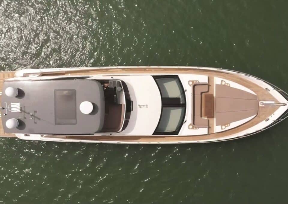 day-charter-yacht-rental-my-maxwell-64