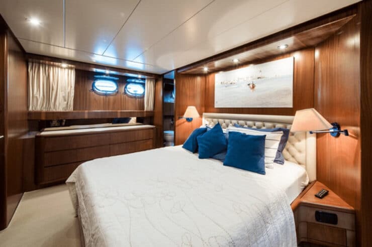 day-charter-yacht-rental-sanlorenzo-72